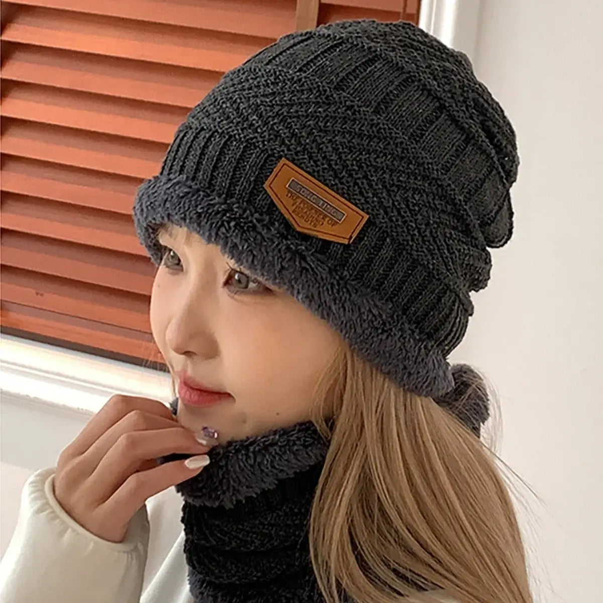 LYVIO Winter Beanie Hat Warm Knit Cap for Men Women